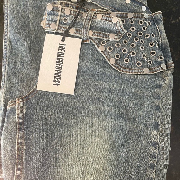 NWT Women's Blue Flared Jeans - Picture 3 of 3